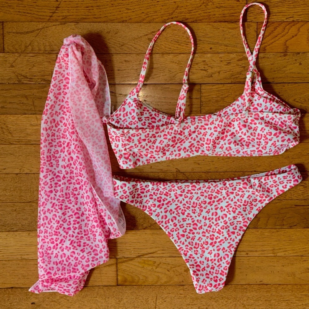 Pink Leopard Bikini Set with Wrap - Picture 6 of 6